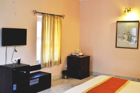 Suryaa Villa