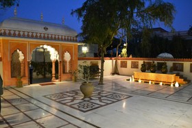 Suryaa Villa