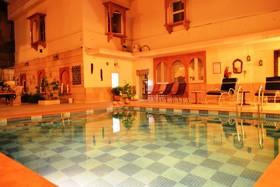 Suryaa Villa