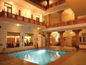 Suryaa Villa