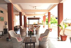 Suryaa Villa