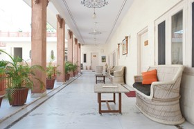 Suryaa Villa
