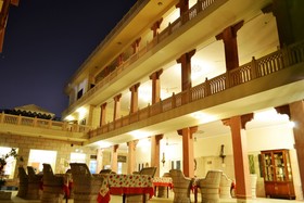 Suryaa Villa