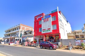 The Lotus by Fabhotel