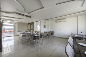 Treebo Signature Inn