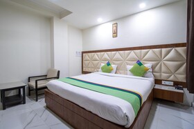 Treebo Trend Hotel Rockland & Restaurant