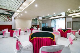 Treebo Trend Hotel Rockland & Restaurant