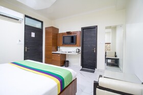 Treebo Trend Hotel Rockland & Restaurant