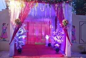 Tuma Club House