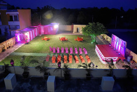 Tuma Club House