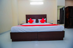 Urban Ville by OYO Rooms
