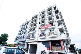 Urban Ville by OYO Rooms
