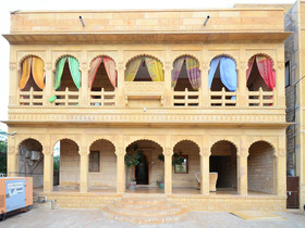 Desert Moon Boutique Guest House