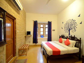 Desert Moon Boutique Guest House