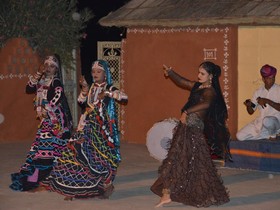 Fifu Desert Resort