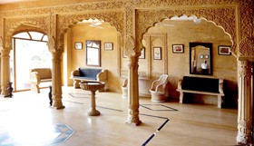 Hotel Golden Haveli