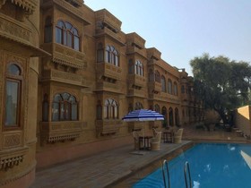 Hotel Golden Haveli