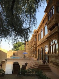 Hotel Golden Haveli