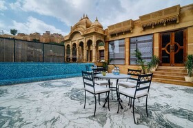 Hotel  Grand Khalifa