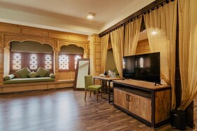 Hotel  Grand Khalifa