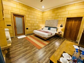 Hotel  Grand Khalifa