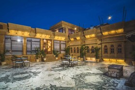 Hotel  Grand Khalifa