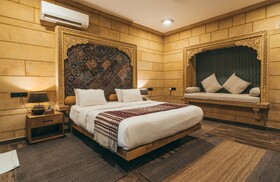 Hotel  Grand Khalifa