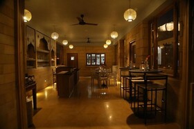 Hotel  Grand Khalifa