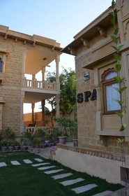 Hotel Gulaal