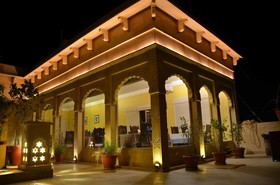 Hotel Gulaal