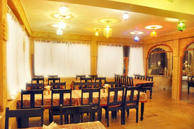 Hotel Lalgarh Fort & Palace