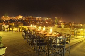 Hotel Lalgarh Fort & Palace
