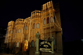 Hotel Lalgarh Fort & Palace