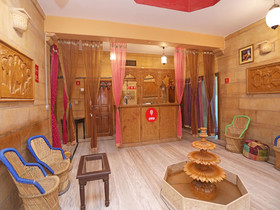 Hotel Prithvi Palace