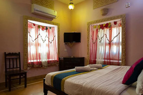 Hotel Prithvi Palace