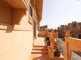 Hotel Prithvi Palace