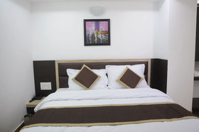 Hotel Radhika