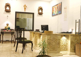 Hotel Radhika