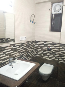 Hotel Radhika