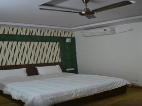 Hotel Rana Villa