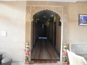 Hotel Rana Villa