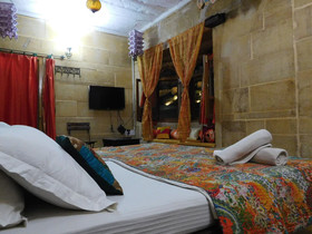 Hotel Shahi Palace