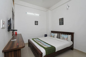 Hotel The Regal Inn by OYO Rooms