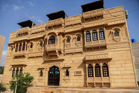 Jaisalmer Hostel Crowd