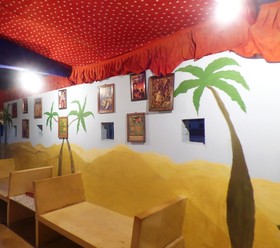 Jaisalmer Hostel Crowd