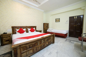 Aditya's Velvet Heritage by OYO Rooms