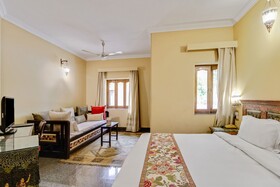 Athulyam Resort by OYO Rooms