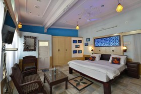 Blue Haveli Guest House