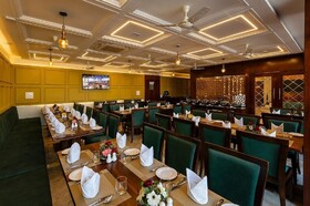 Five Elements Hotels Mertiya Residency