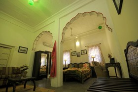 Haveli Inn Pal